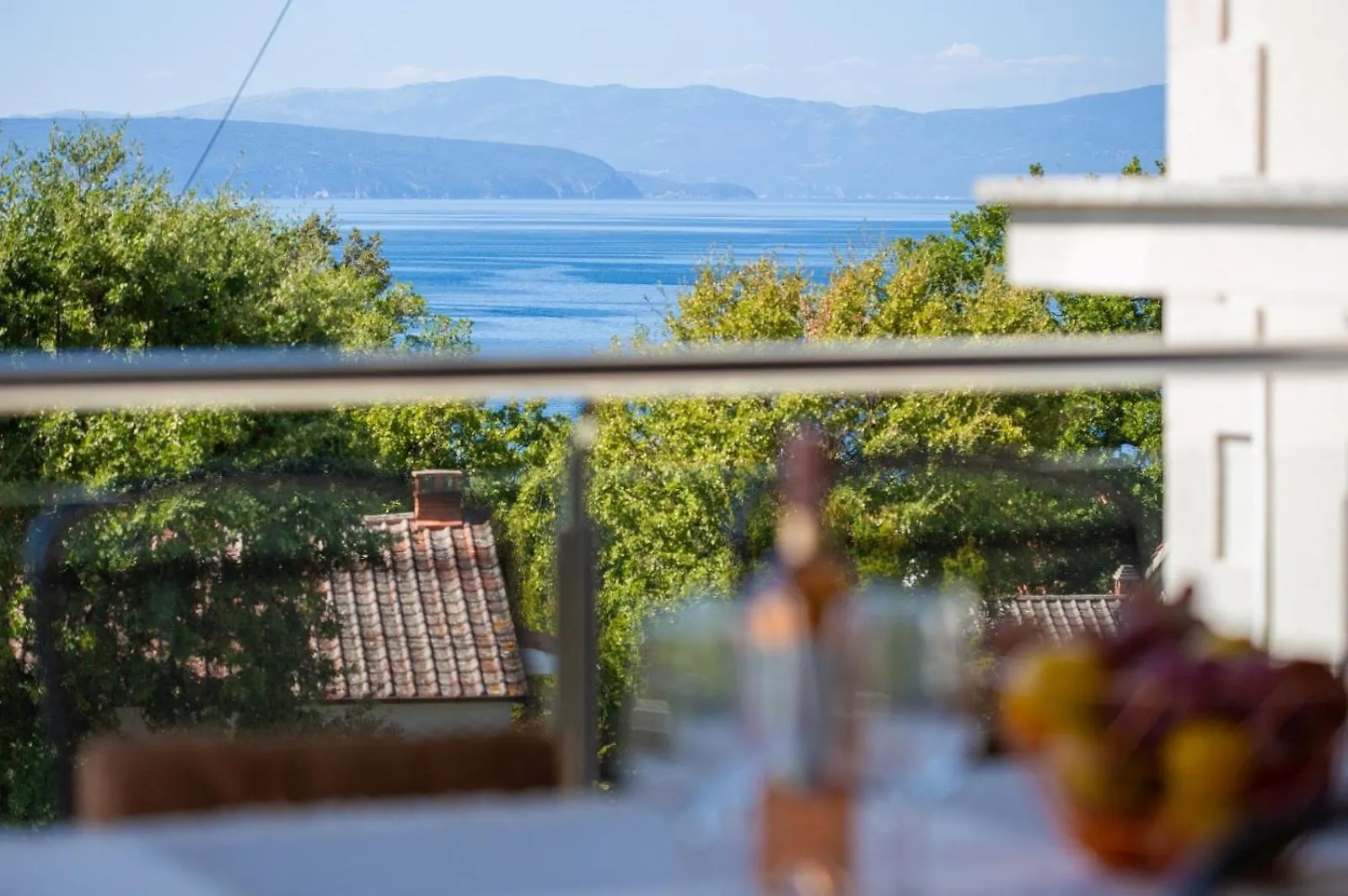 Apartment Sasso Bianco With The Private Pool Njivice