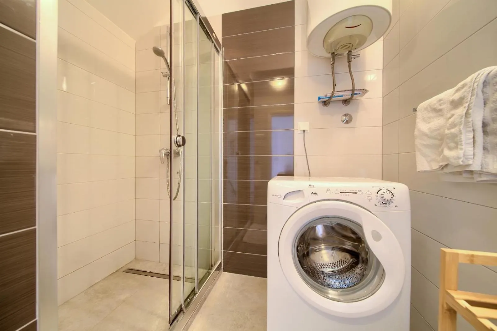 Apartment Sasso Bianco With The Private Pool Njivice Croatia