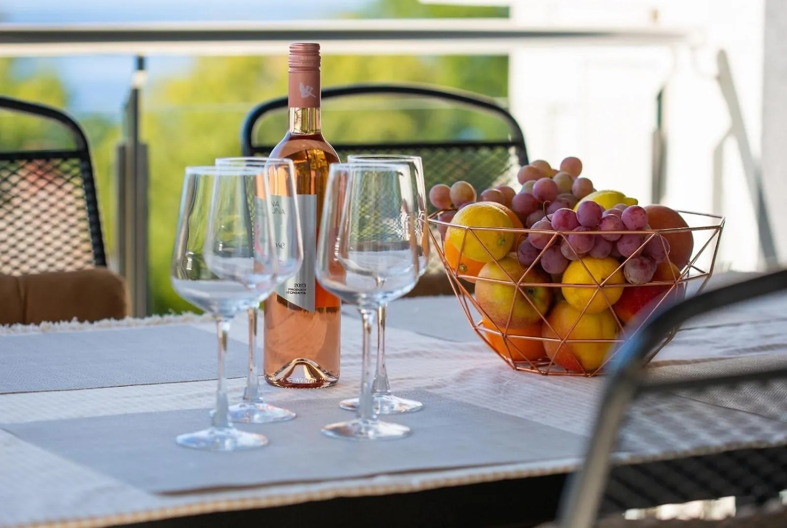 Apartment Sasso Bianco With The Private Pool Njivice Croatia