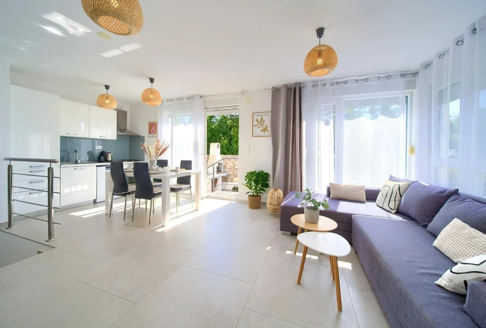 Apartment Sasso Bianco With The Private Pool Njivice