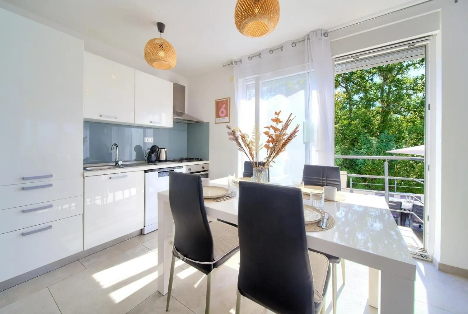 Apartment Sasso Bianco With The Private Pool Njivice Croatia