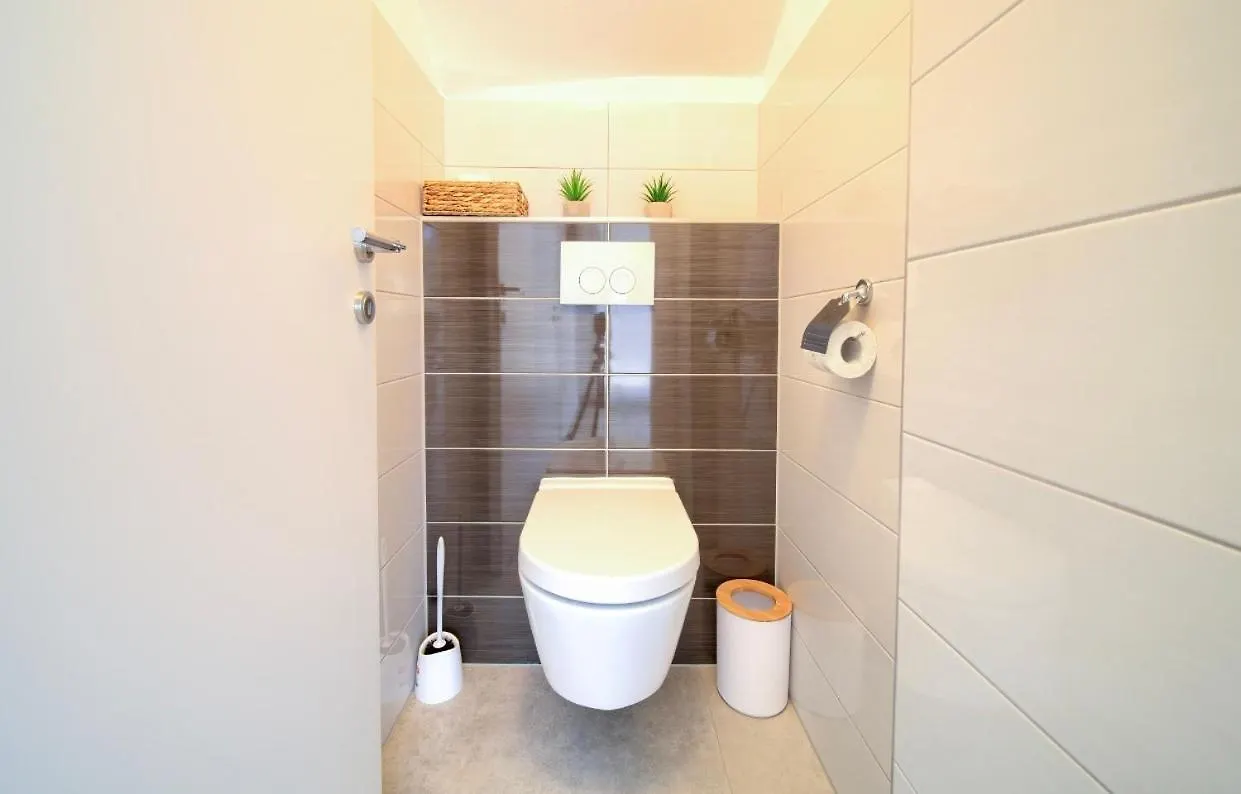 Apartment Sasso Bianco With The Private Pool Njivice
